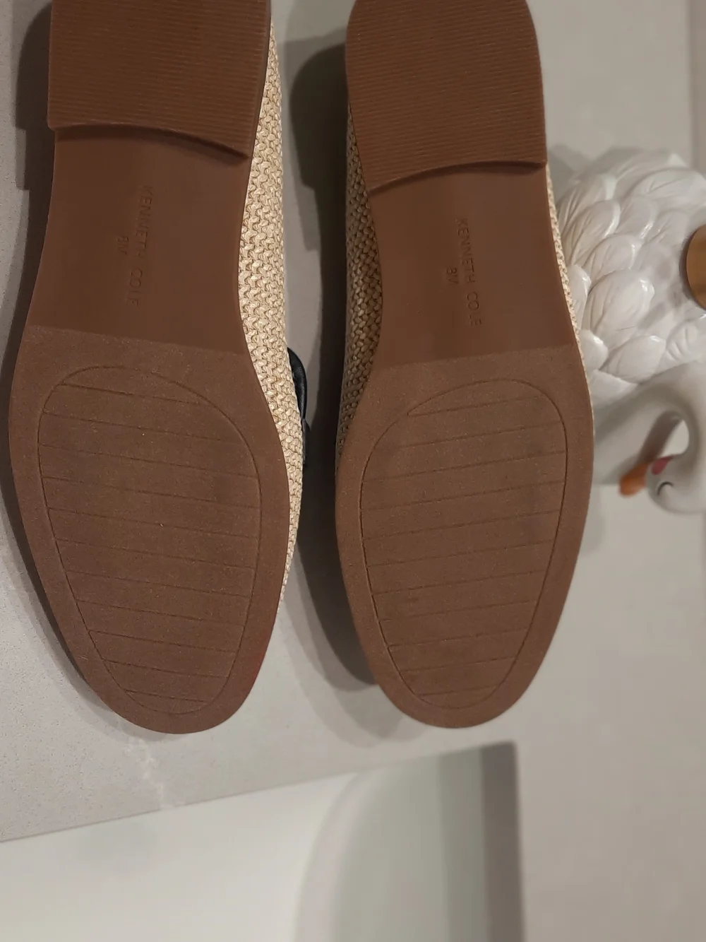 Kenneth Cole woven raffia
